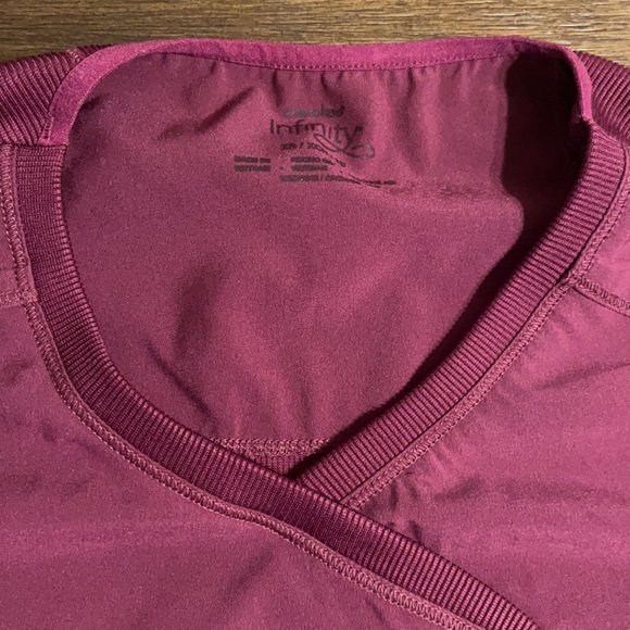 Cherokee Wine Mock Wrap Top Scrubs Size XS - Picture 4 of 10